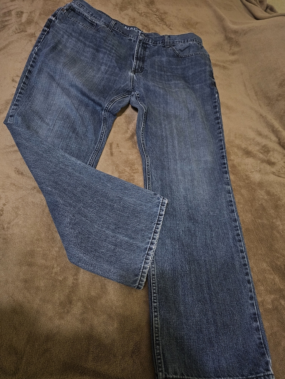 Nautica Men's Medium Blue Straight Jeans